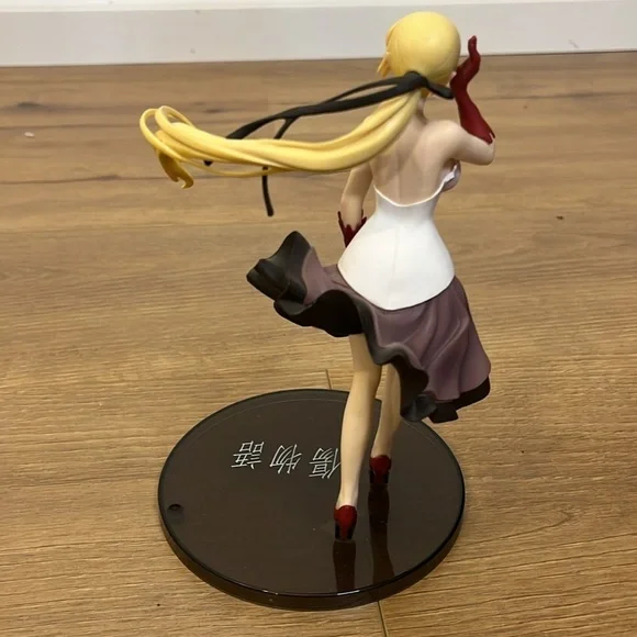 Shinobu Oshino Kiss Shot Figure Kizumonogatari Series Anime TAITO Bakemonogatari - Picture 4 of 8